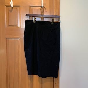 Banana Republic Classic Black Stretch Pencil Skirt Office Style Size 4